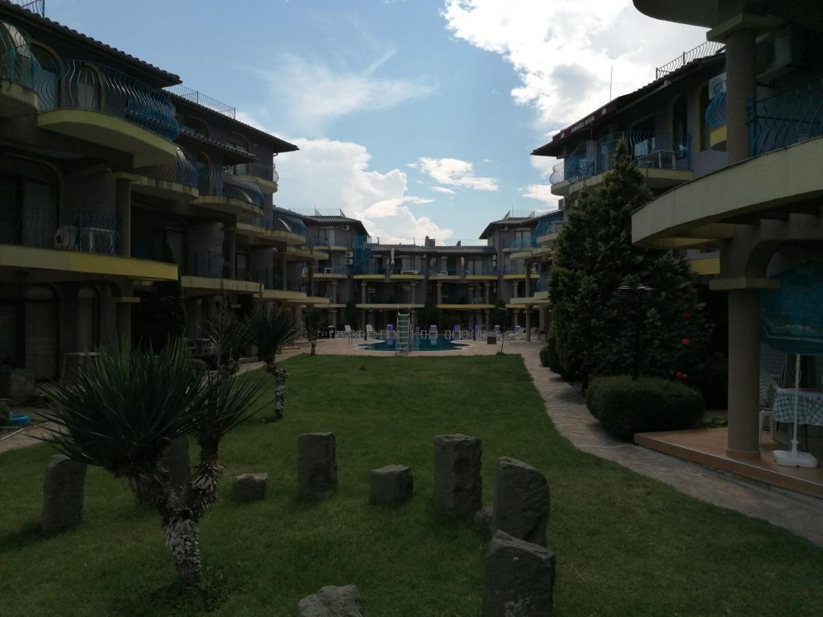 Vip Apartments In Garden Beach Sozopol Zewnętrze zdjęcie