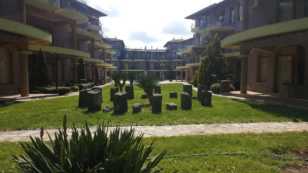 Vip Apartments In Garden Beach Sozopol Zewnętrze zdjęcie